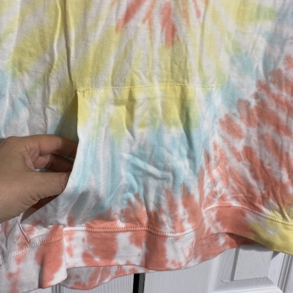 Southern Spirit NWT cotton tie dye tee shirt hoodie size SMALL - Picture 5 of 10